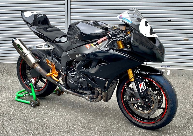 ZX-10R Z900RS Z900 ZX-6R/ZX636 レーシングスタンドフック緑