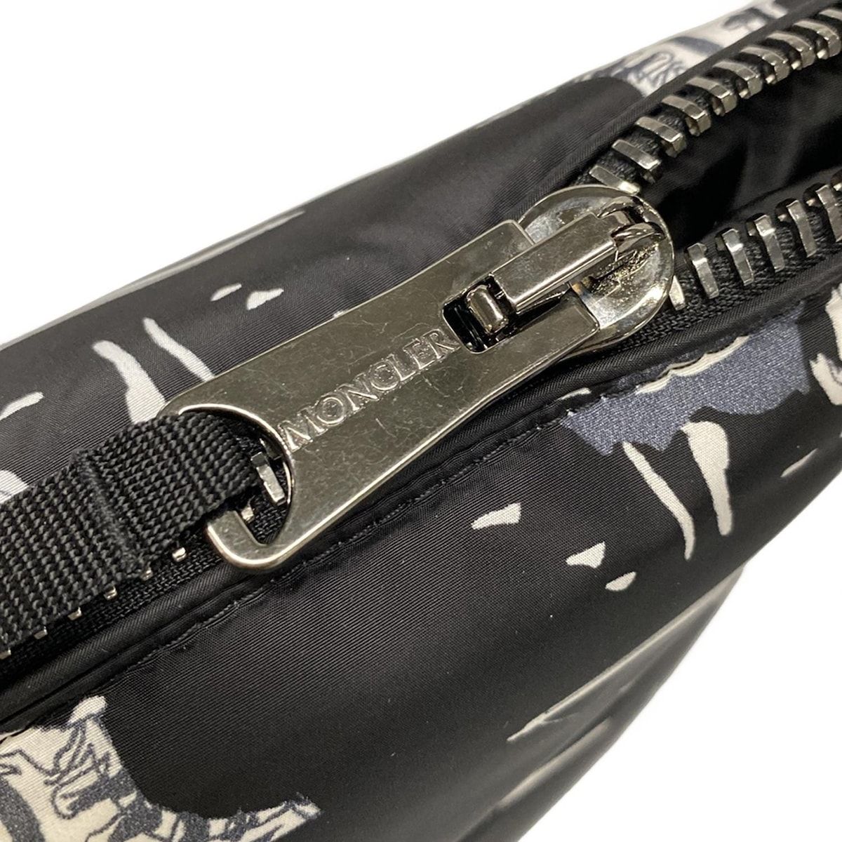 PIUMINO 黒×ダークグレー×白