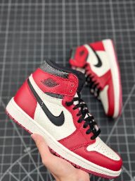 Air Jordan 1 Retro High OG 'Chicago Lost & Found'