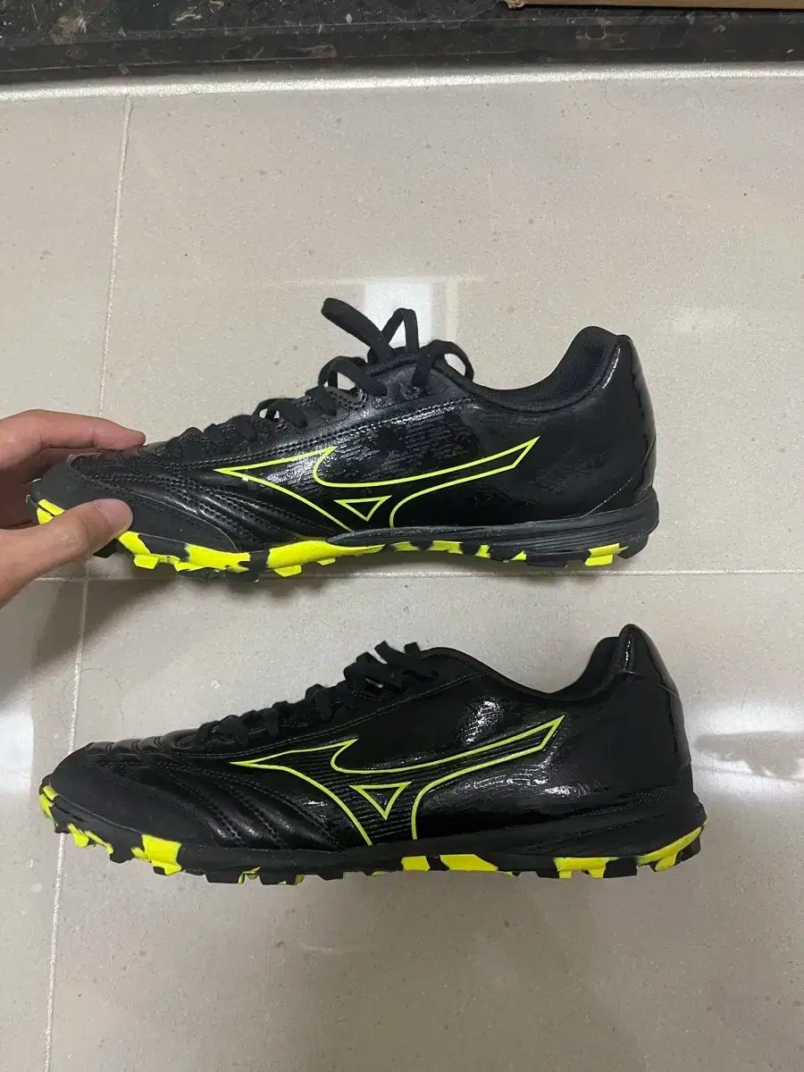 モナルシーダ　ネオ　サラ　プロ　TF 未使用　サッカー　フットサル　28cm モナルシーダNEO SALA CLUB TF(フットサル)|Q1GB2428|シューズ