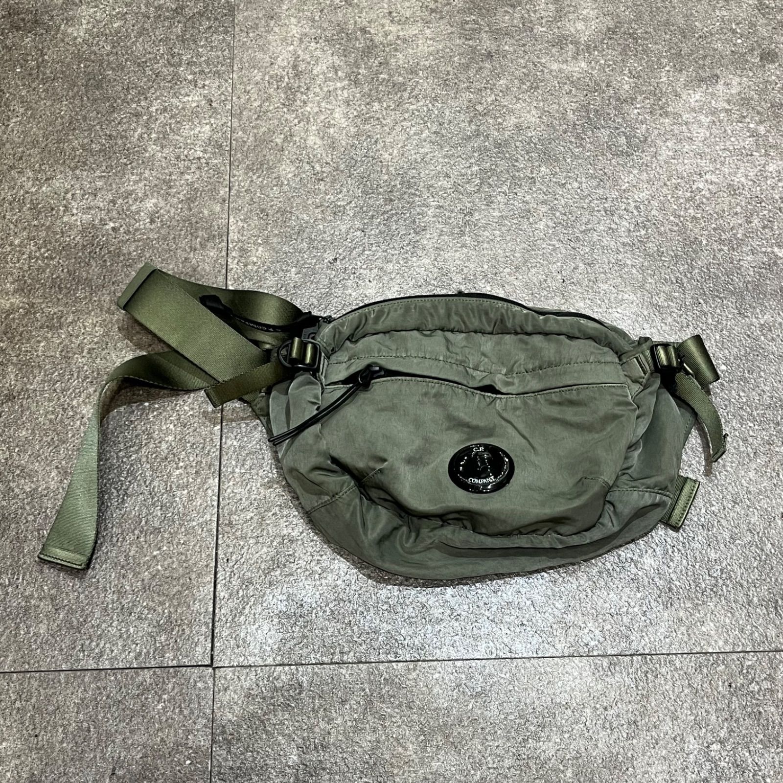 CP COMPANY SLINGBAGS Nylon B Crossbody Pack スリングバッグ