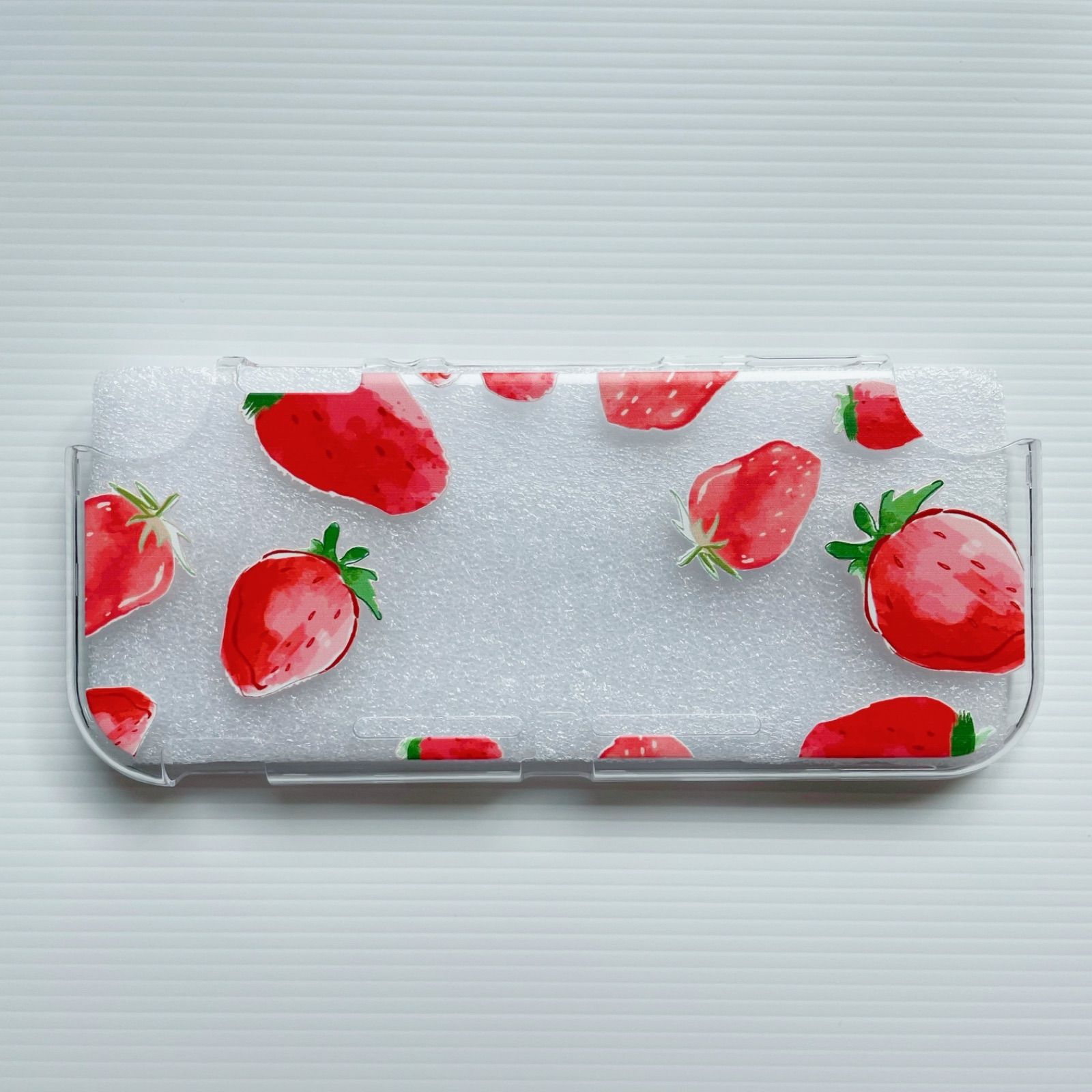 Nintendo Switch - ゆいちご Amazon.co.jp: Nintendo Switch Lite 用 デザインスキンシール