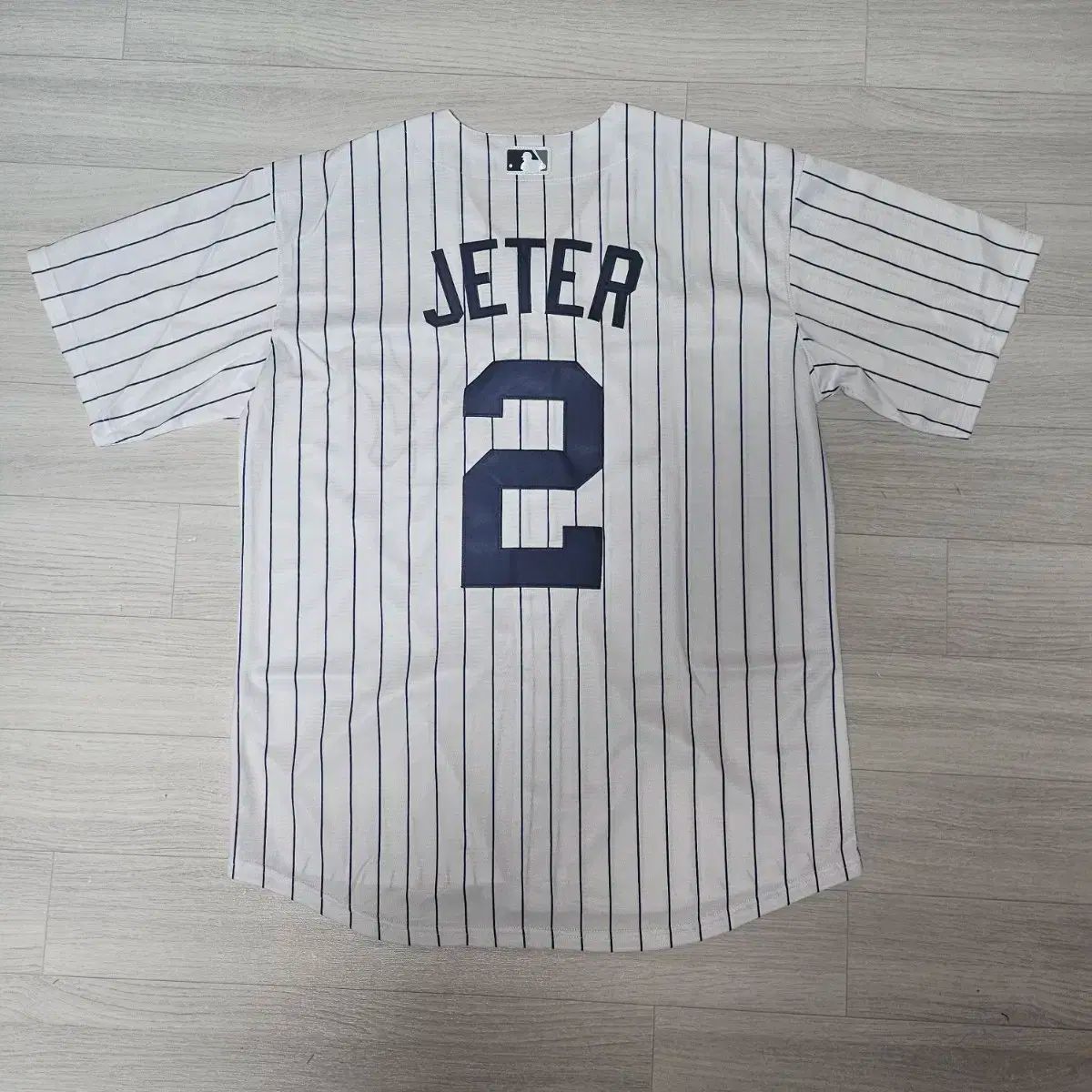 BUDSPOOL Aphroditegang ホワイト ベースボールシャツ BUDSPOOL Aphroditegang ホワイト ベースボールシャツ BUDSPOOL