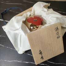 ㉓ 【レア・超美品・木箱入】鬼平 慶司 『椿蒔絵』 香合 人間国宝