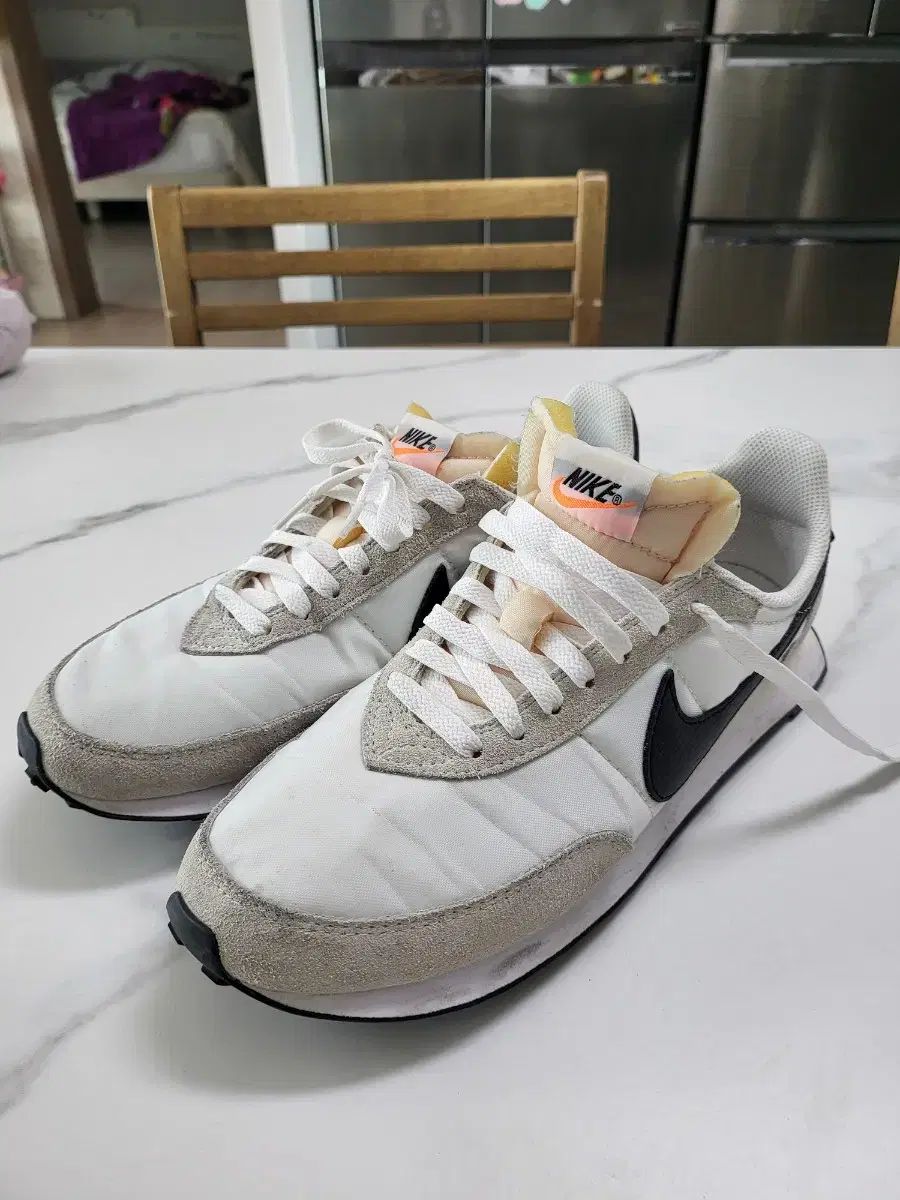 NIKE(ナイキ) ワッフルトレーナー 2 265