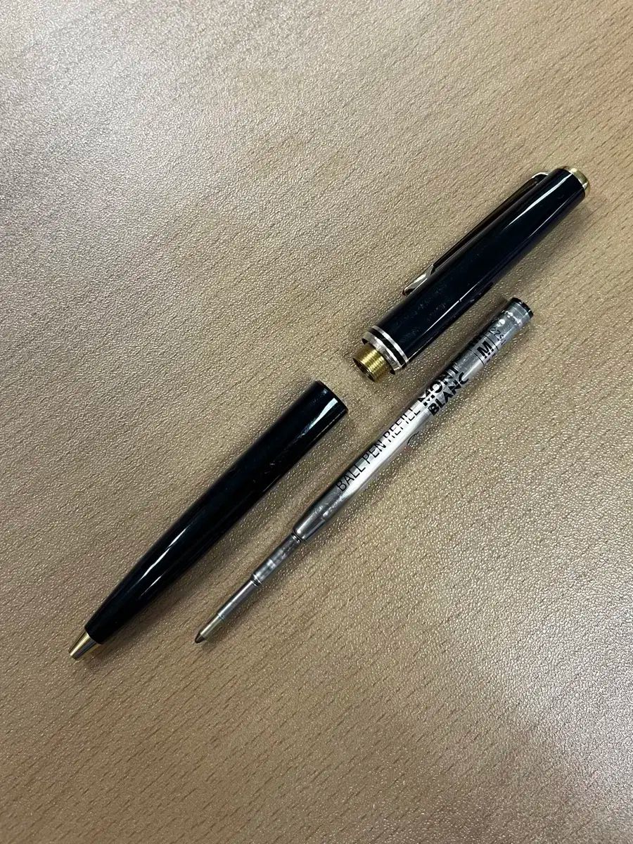 Montblanc モンブラン クラシック ボールペン