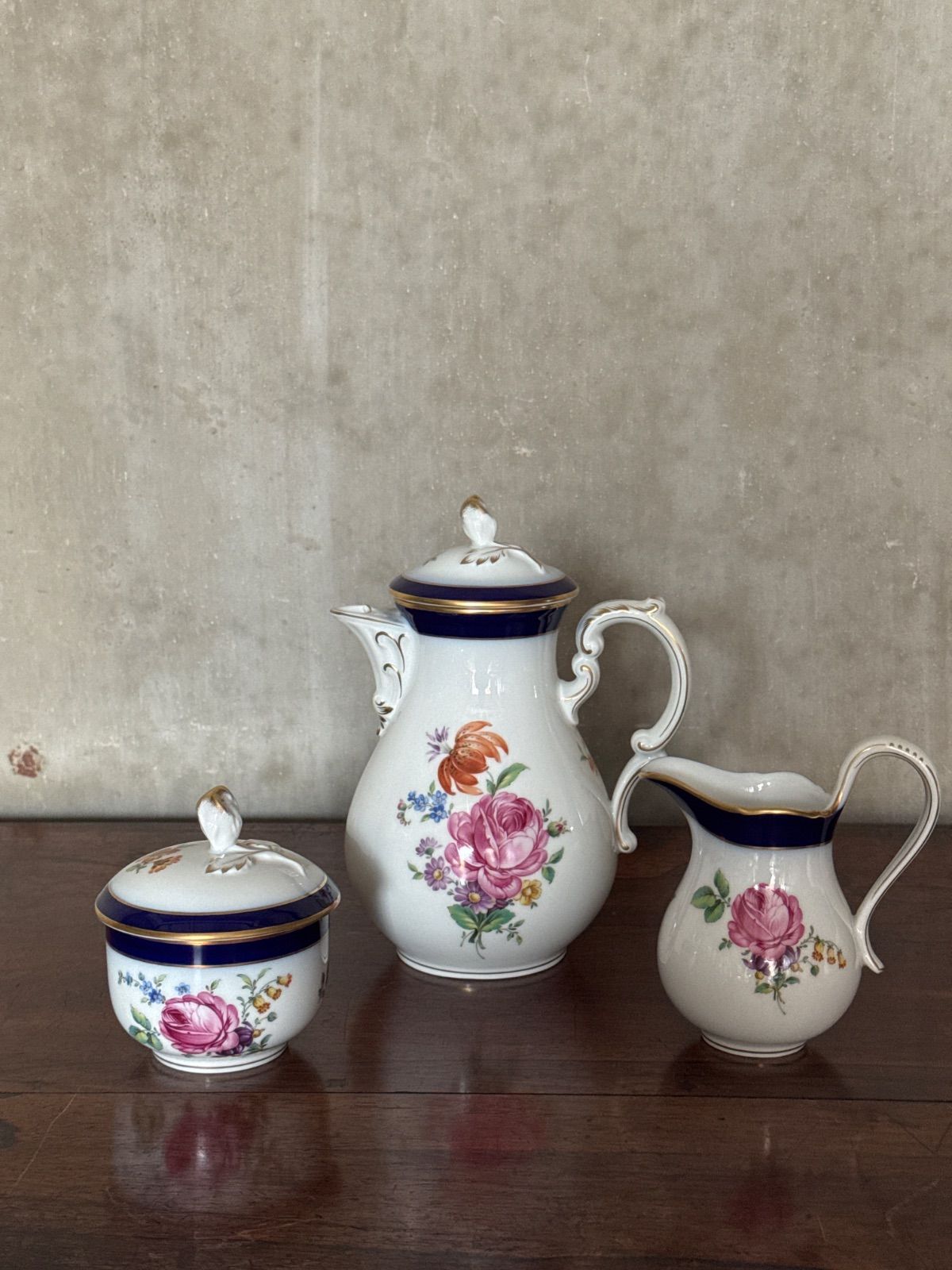 訳あり☆美品 リチャードジノリ ベッキオ ホワイトティーセット 訳あり