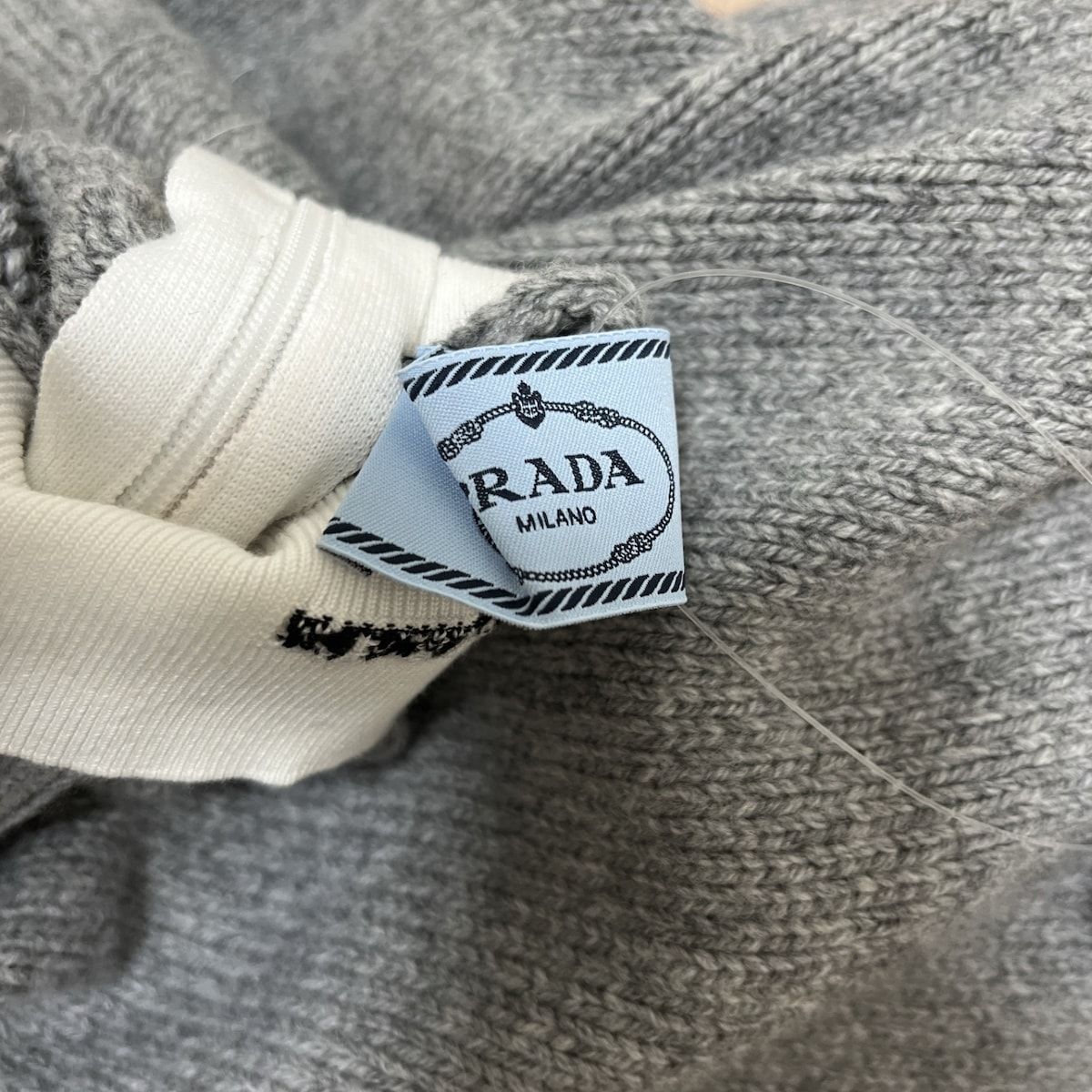 PRADA(プラダ) 長袖セーター サイズ36 S レディース - ライトグレー×白 ハイネック/2022年