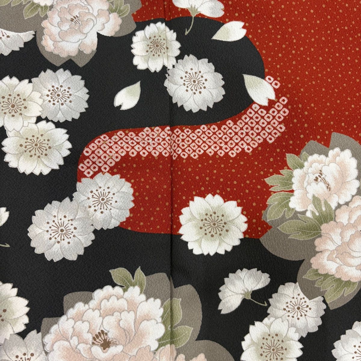 バイセル 着物 名品 小紋 薄ピンク 宝尽くし 草花 鶴 亀甲 正絹 袷 172.5cm Lサイズ ☆☆☆☆ 最終値引き 付下げ 身丈159cm 裄丈68cm L 袷 草花 地紋