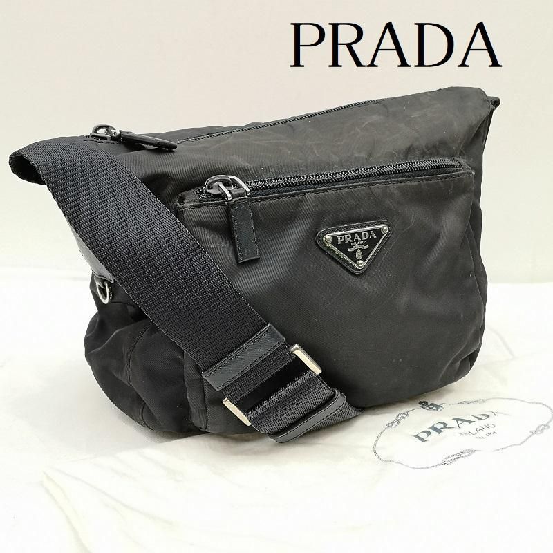 PRADA スカルパッチ ナイロンショルダーバッグ