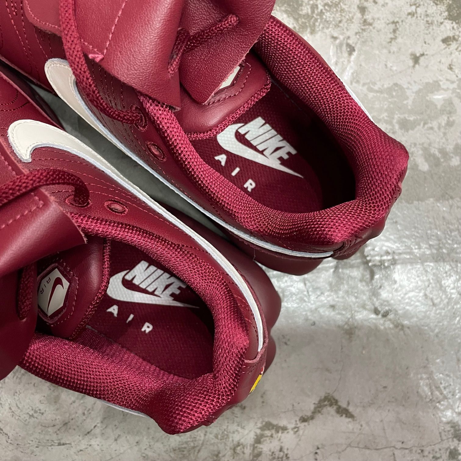 NIKE AIR MAX PLUS TIEMPO TNPO Team Red and Sail エアマックスプラス