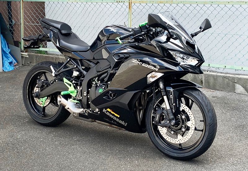バック NINJA ZX-25R ZX-4R SE ストリート用 バックステップ 緑