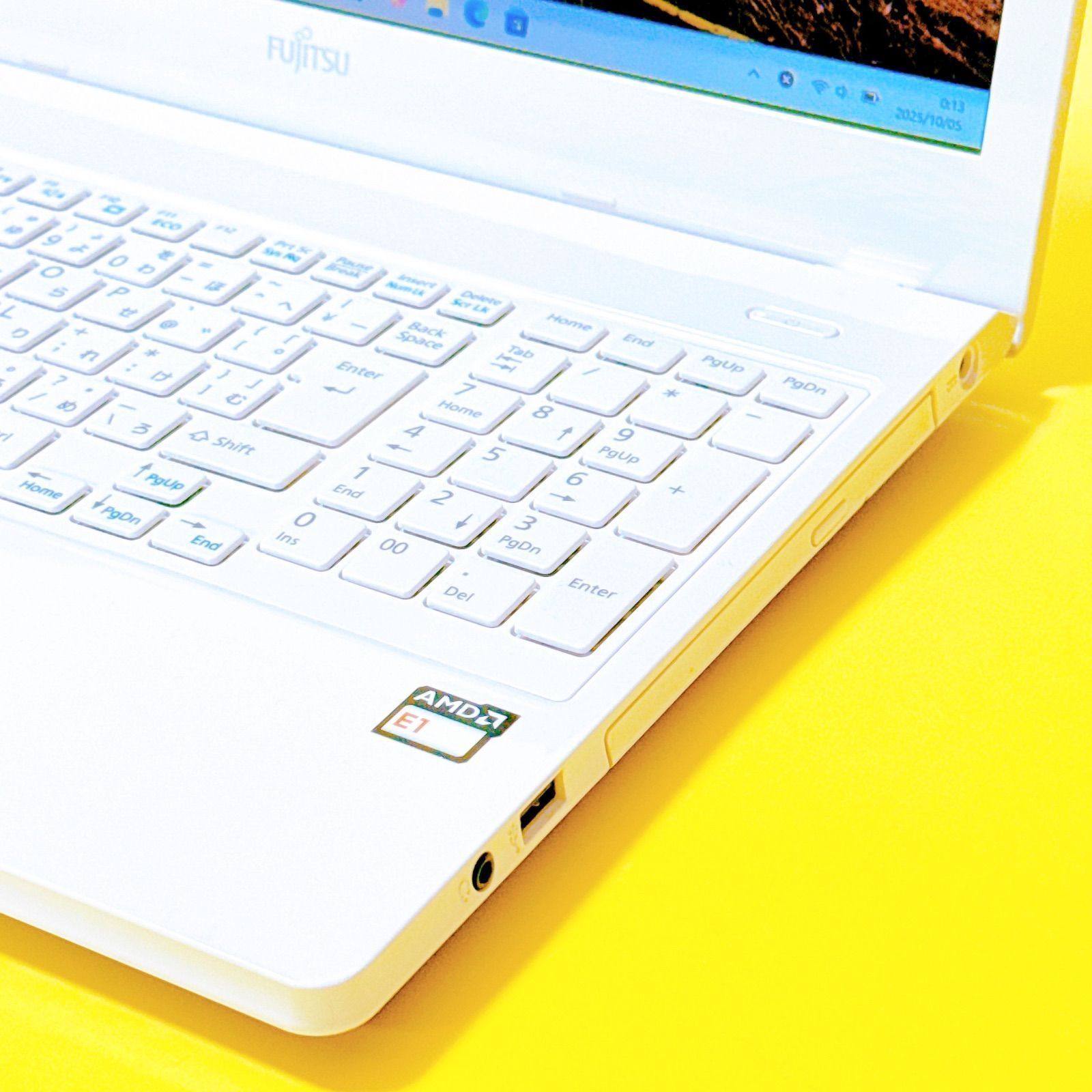 ノートパソコン 薄型