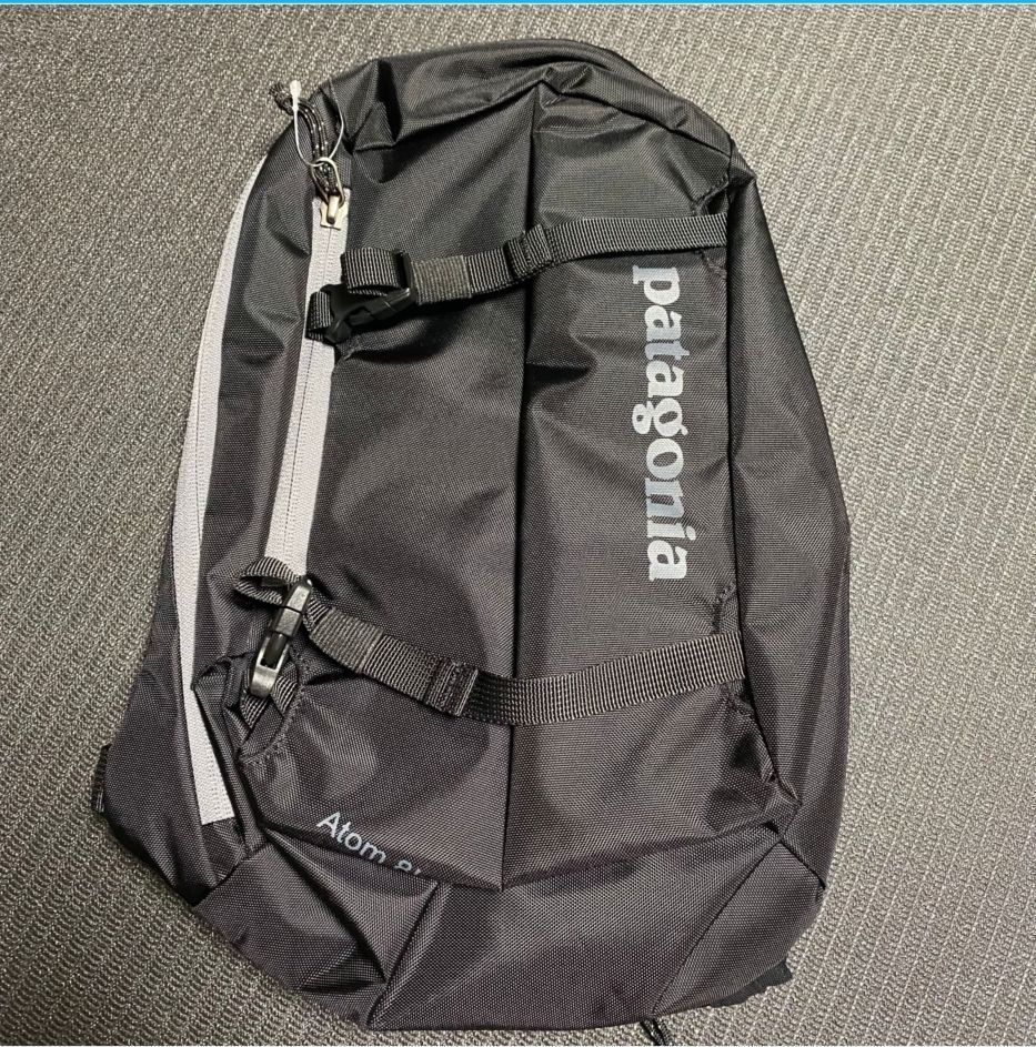 新品未使用 [パタゴニア]patagonia アトムスリング Atom Sling 8L 