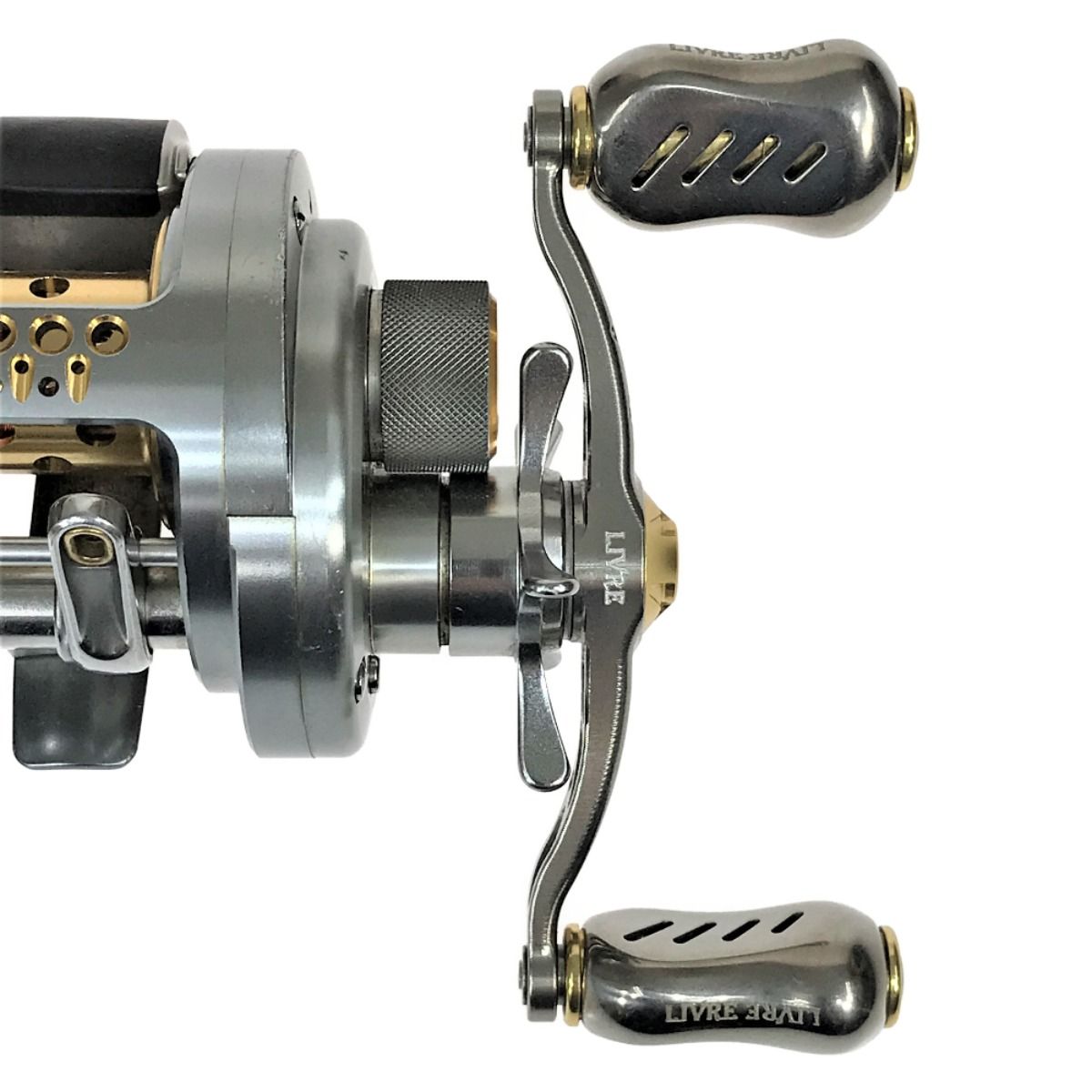 SHIMANO シマノ 04カルカッタコンクエスト 101DC LIVREハンドル交換