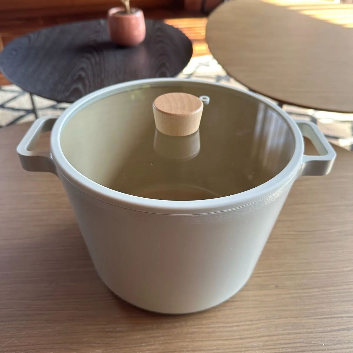 FIKA セラミック ディープキャセロール（両手鍋）22cm - メルカリ
