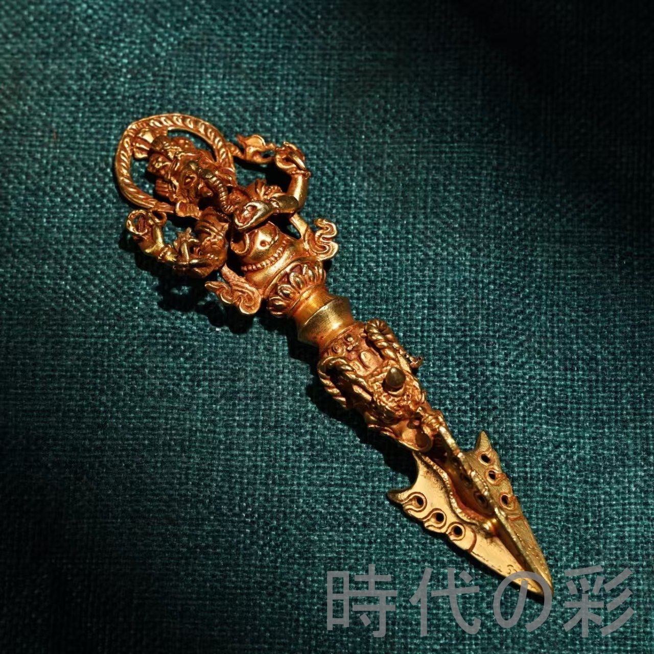 西藏古美術 旧蔵 藏傳密宗 描金象鼻財神 降魔杵 高浮彫 清代 銅器 古玩 唐物 中国古 時代物 法器 R07100139