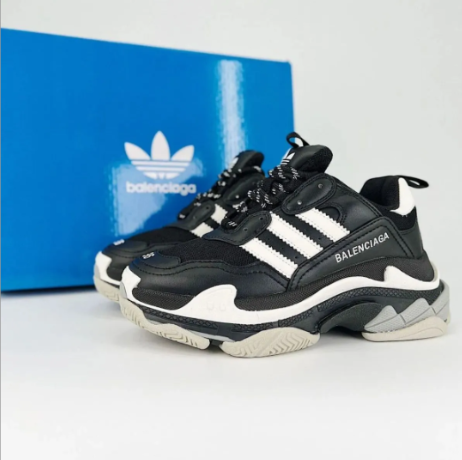 新品 Adidas Originals x Balenciagaスニーカー