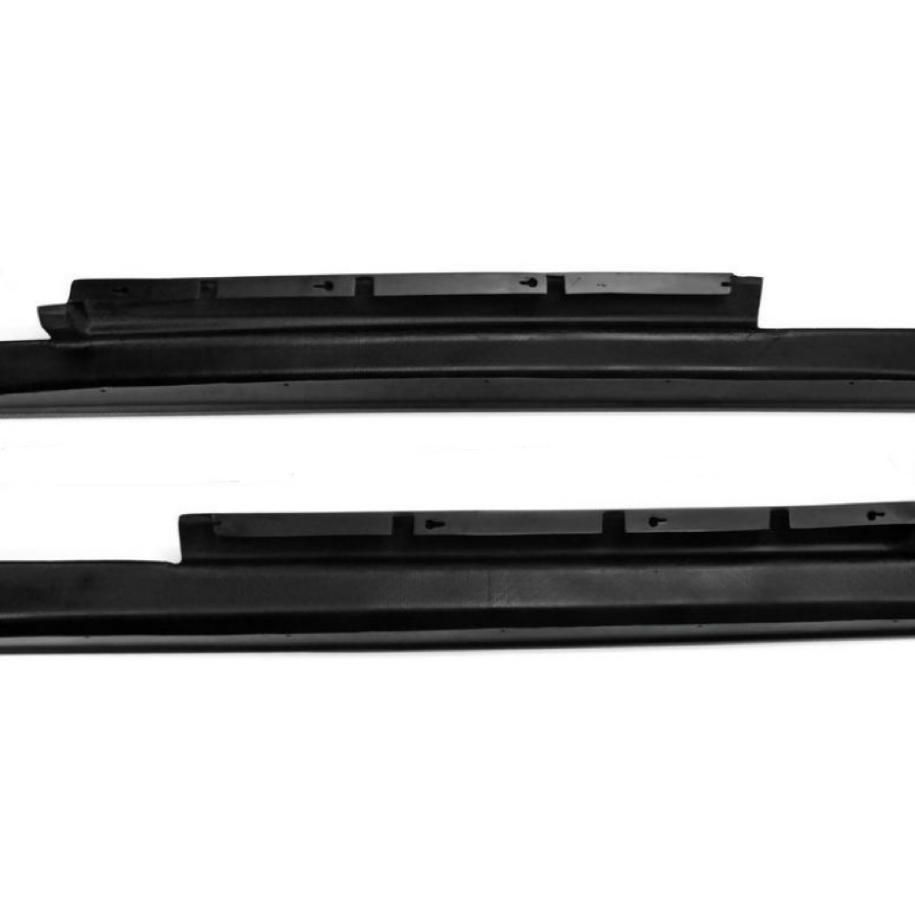 日産R35 GTRサイドスカートを適用してZele型炭素繊維スカートを改造し