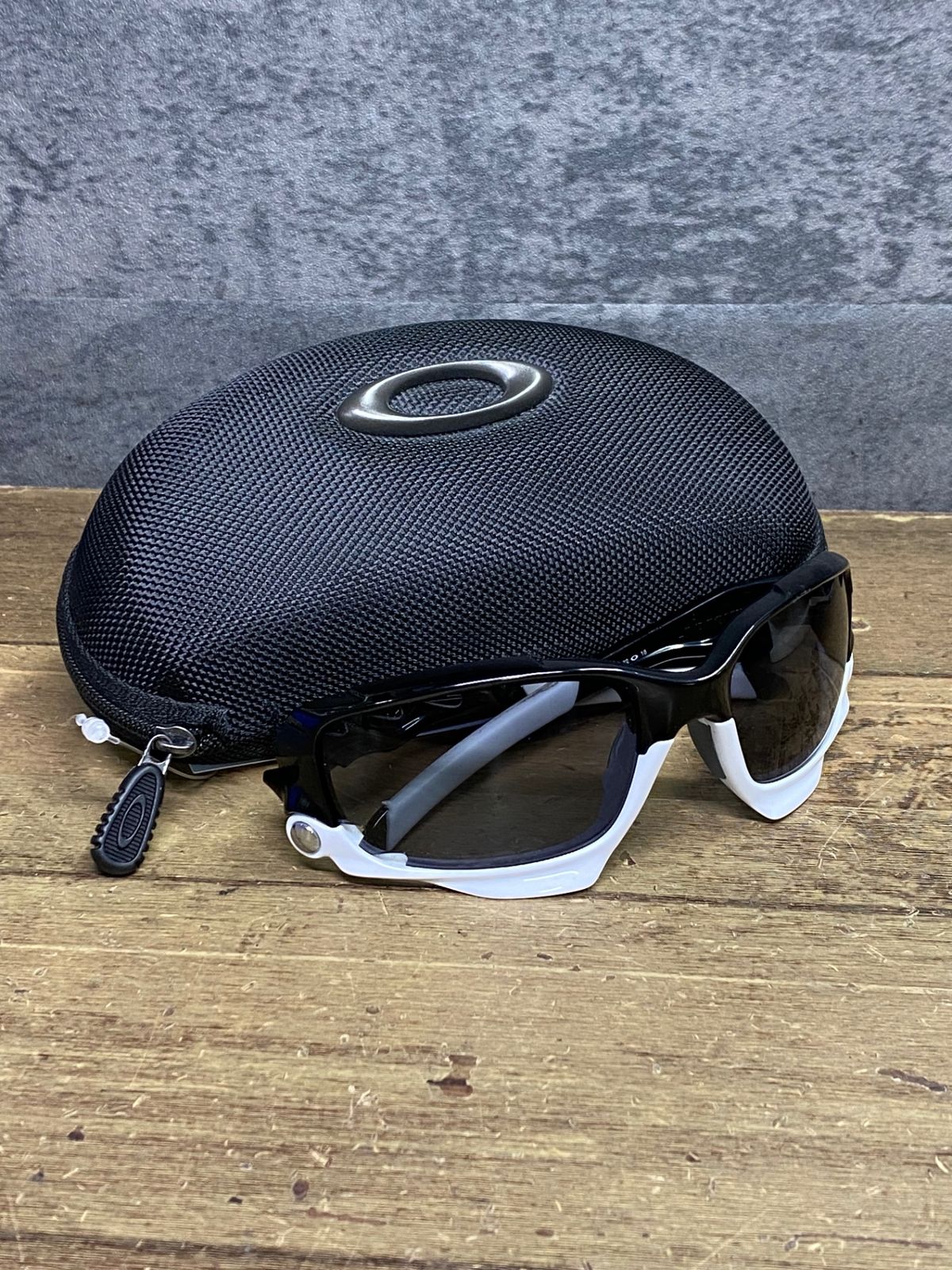 JN142 オークリー OAKLEY Racing Jacket サングラス アイウェア 黒 OAKLEY30周年記念限定