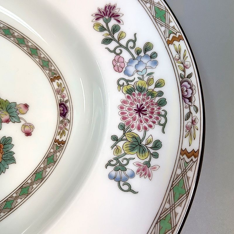 中古　美品　ウェッジウッド　クタニクレーン　陶磁器　大皿　8枚 中古美品ウェッジウッドクタニクレーン陶磁器大皿8枚