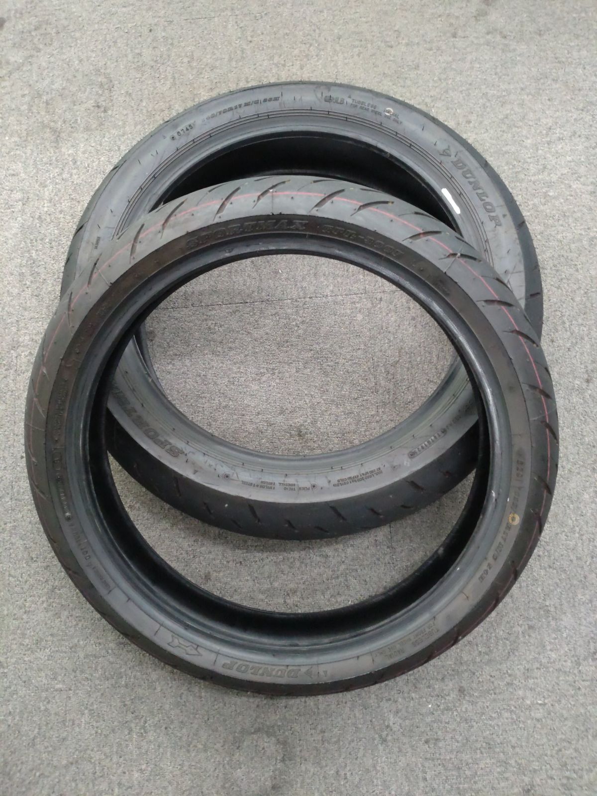 ダンロップ　GPR300　前後セット DUNLOP [前後セット] 新品 GPR-300 130/70ZR16 180/55ZR17