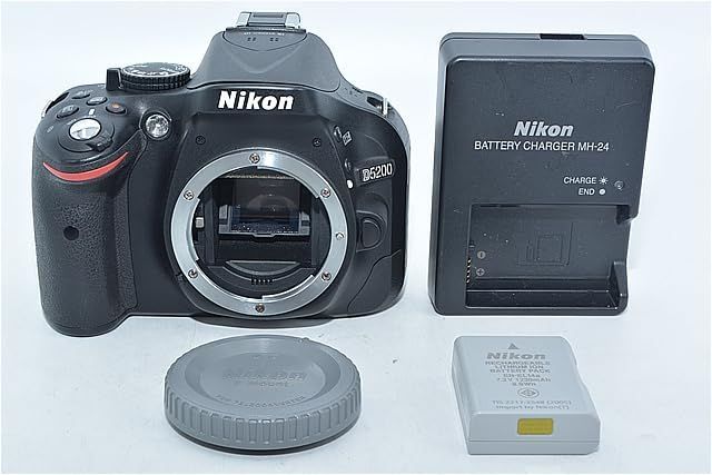 392 ほぼ ショット数118回 Nikon デジタル一眼レフカメラ D5200 ボディー ブラック D5200BK