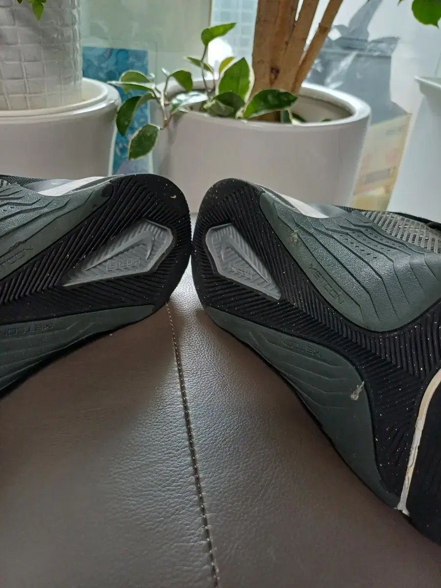 エアマックス スニーカー