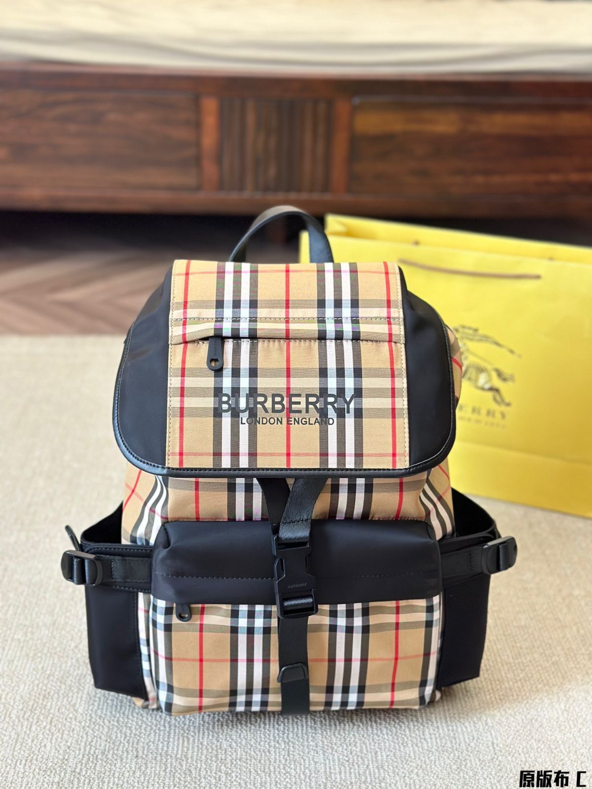 Burberry 8105360B7264 関税送料込 ウィメンズ デザイナー アクセサリー | Burberry® 公式サイト