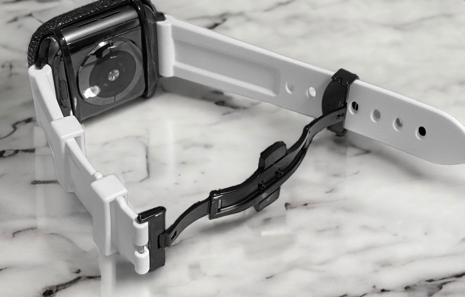 超 大粒ブラック×ブラック AppleWatchキラキラケース カバー アップルウォッチ ラバーバンド ベルト 38mm 40mm 41mm 42mm 44mm