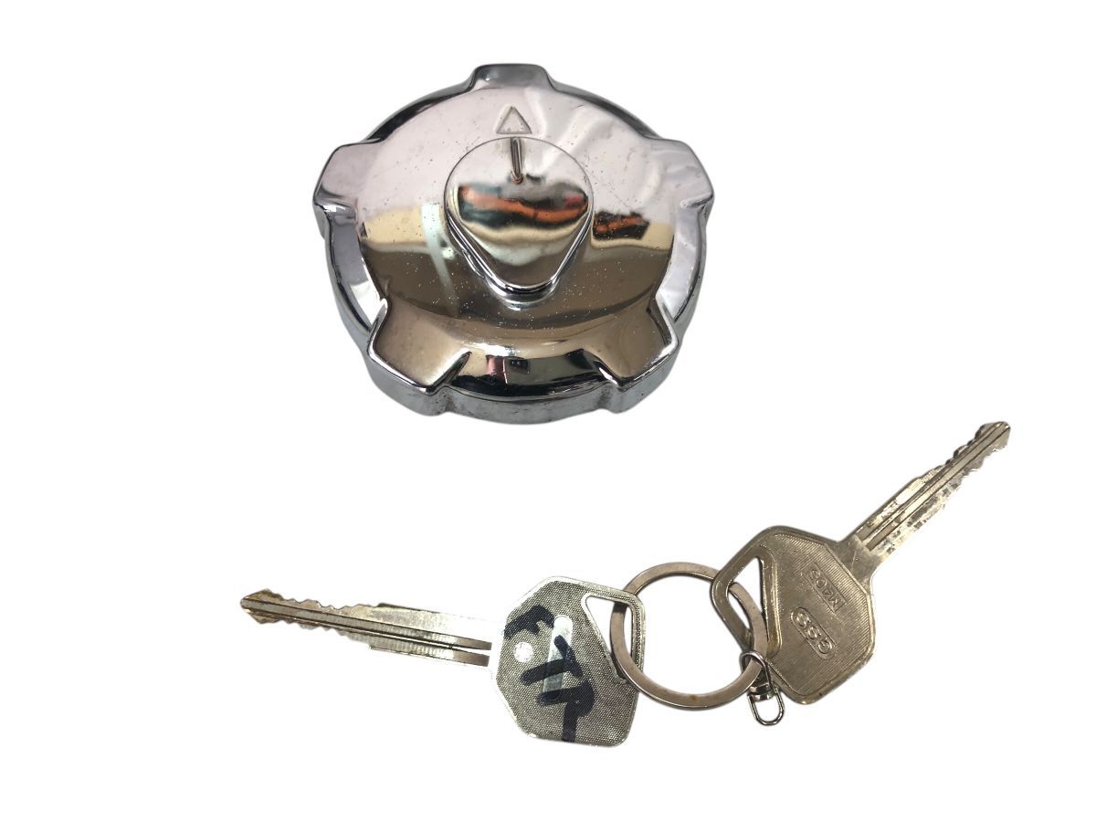 スティード400 純正タンク＆キーシリンダー スティード400 純正タンク＆キーシリンダー スティード400 純正タンク