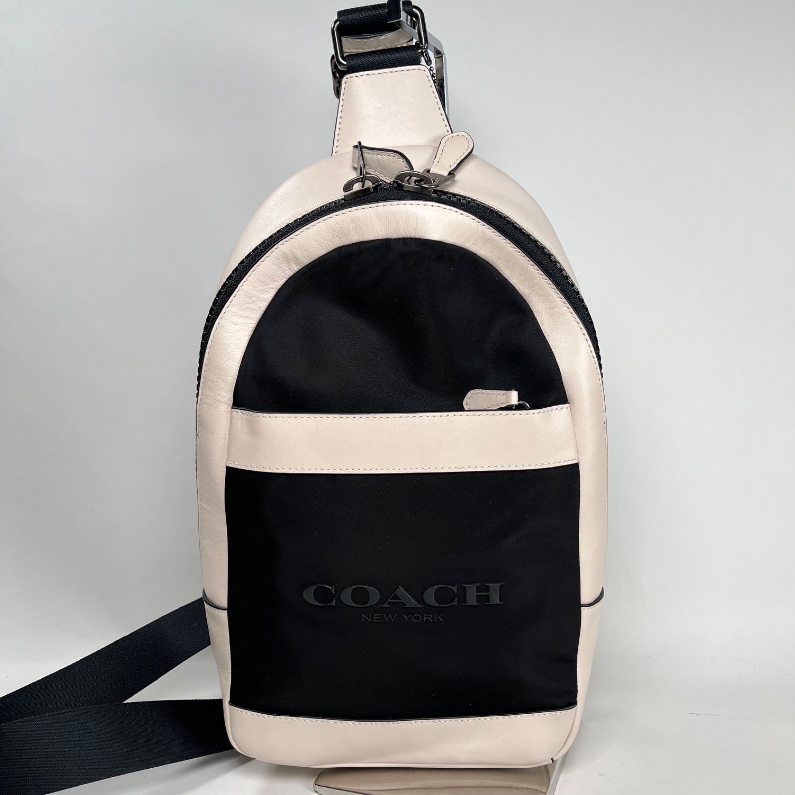 COACH コーチ レザー ボディバッグ クロスボディ F59320 ベージュ ...