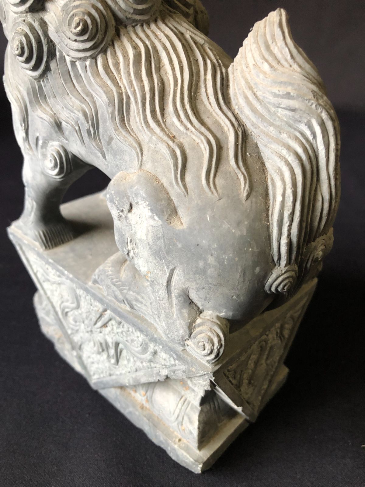 仏教美術　石像彫刻　天然石　獅子　狛犬　高さ約23cm　骨董 ヴェル様専用)仏教美術 石像彫刻 天然石 獅子 狛犬 高さ約20cm