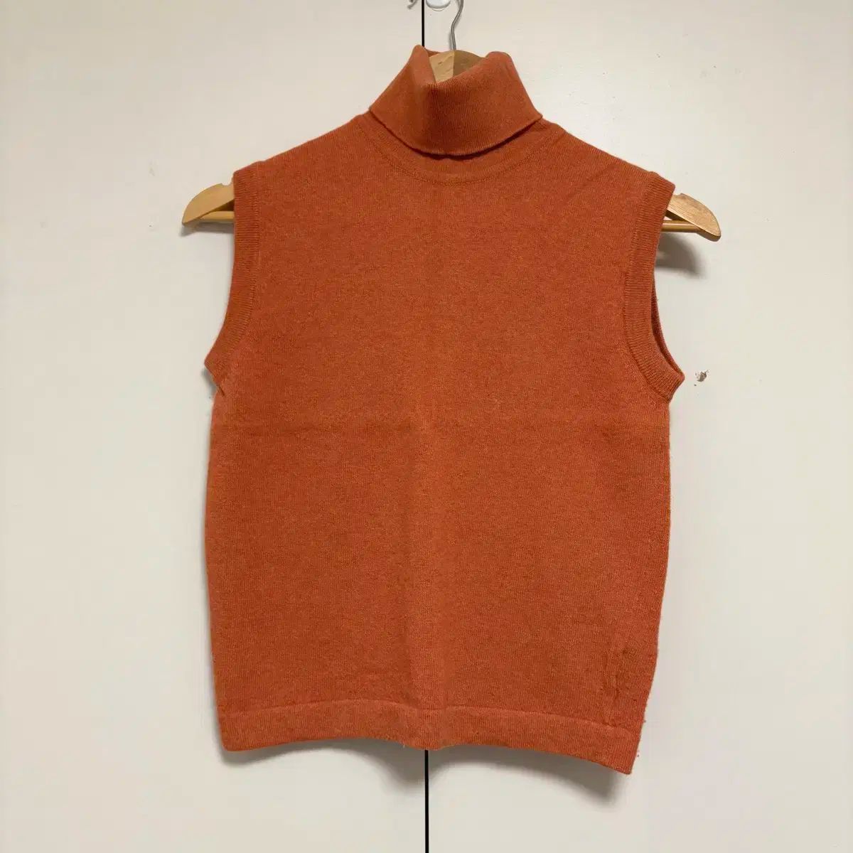 Hermes エルメス カシミヤ オレンジ タートルネックニット ノースリーブ s