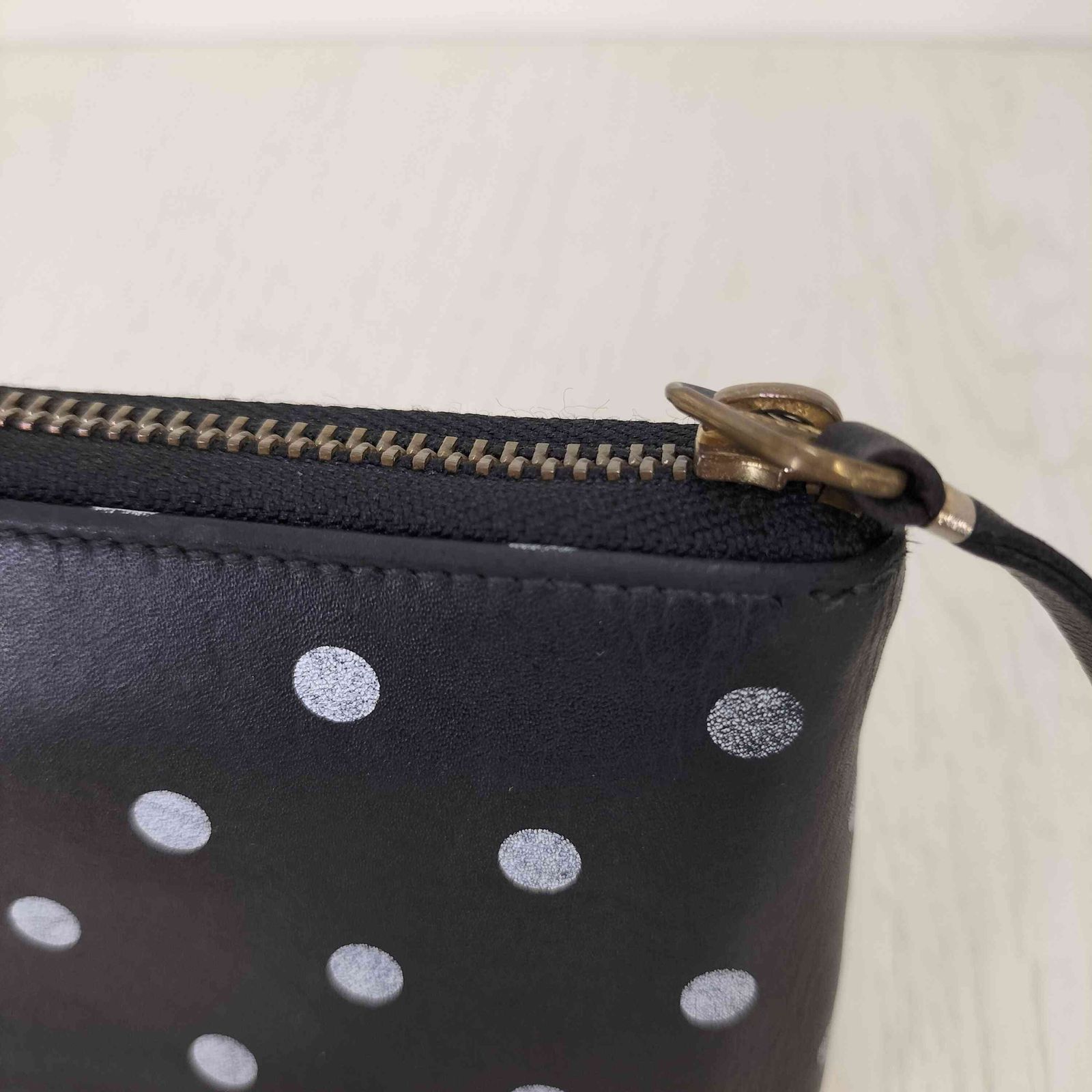 コムデギャルソン 財布 ドット ラウンドジップ Wallet COMME des