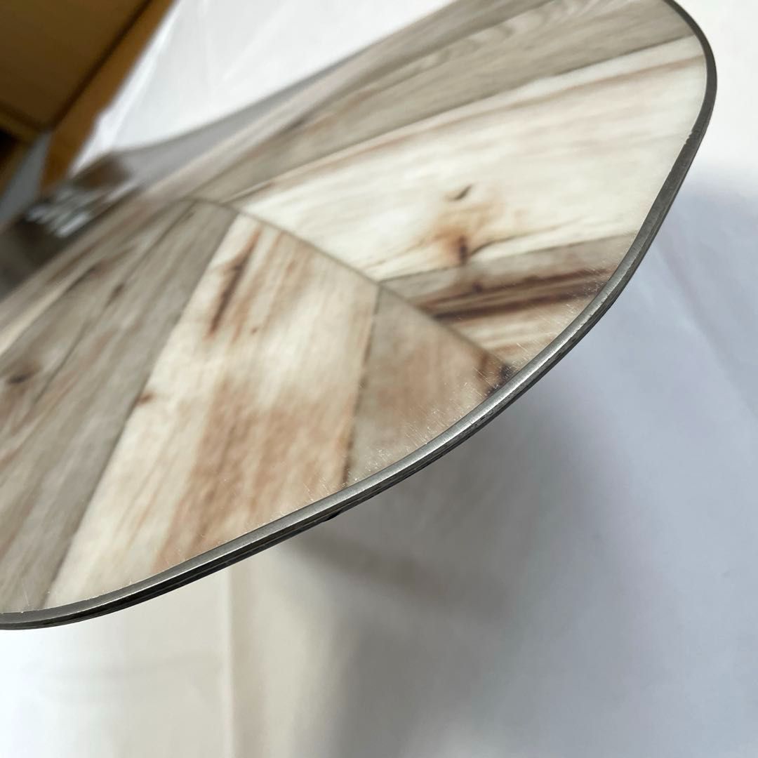 HEAD COURSE CRWN 153cm 2022-2023モデル 木目ウッド床材模様