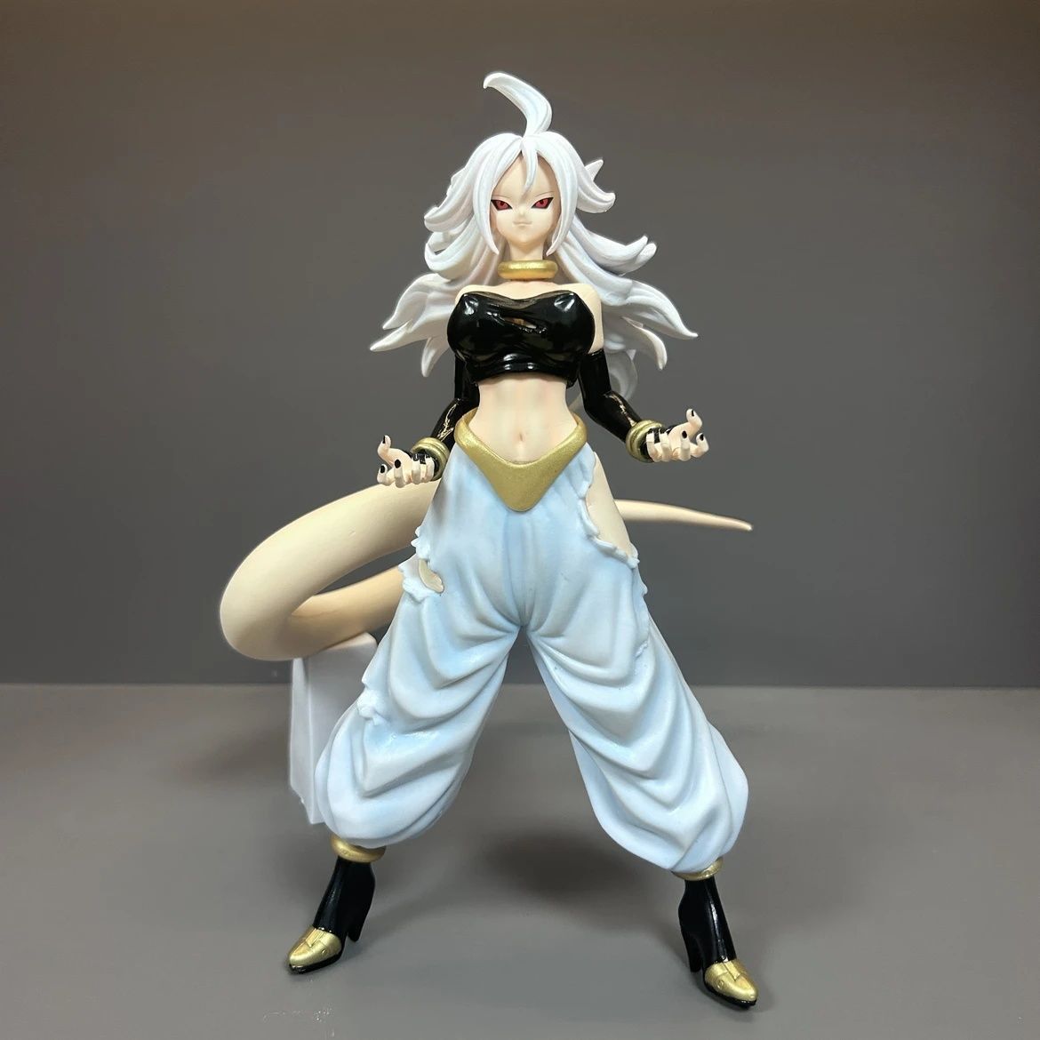 ドラゴンボール 一番くじ 人造人間21号 フィギュア ドラゴンボール」話題の“人造人間21号”フィギュアを手に入れろ