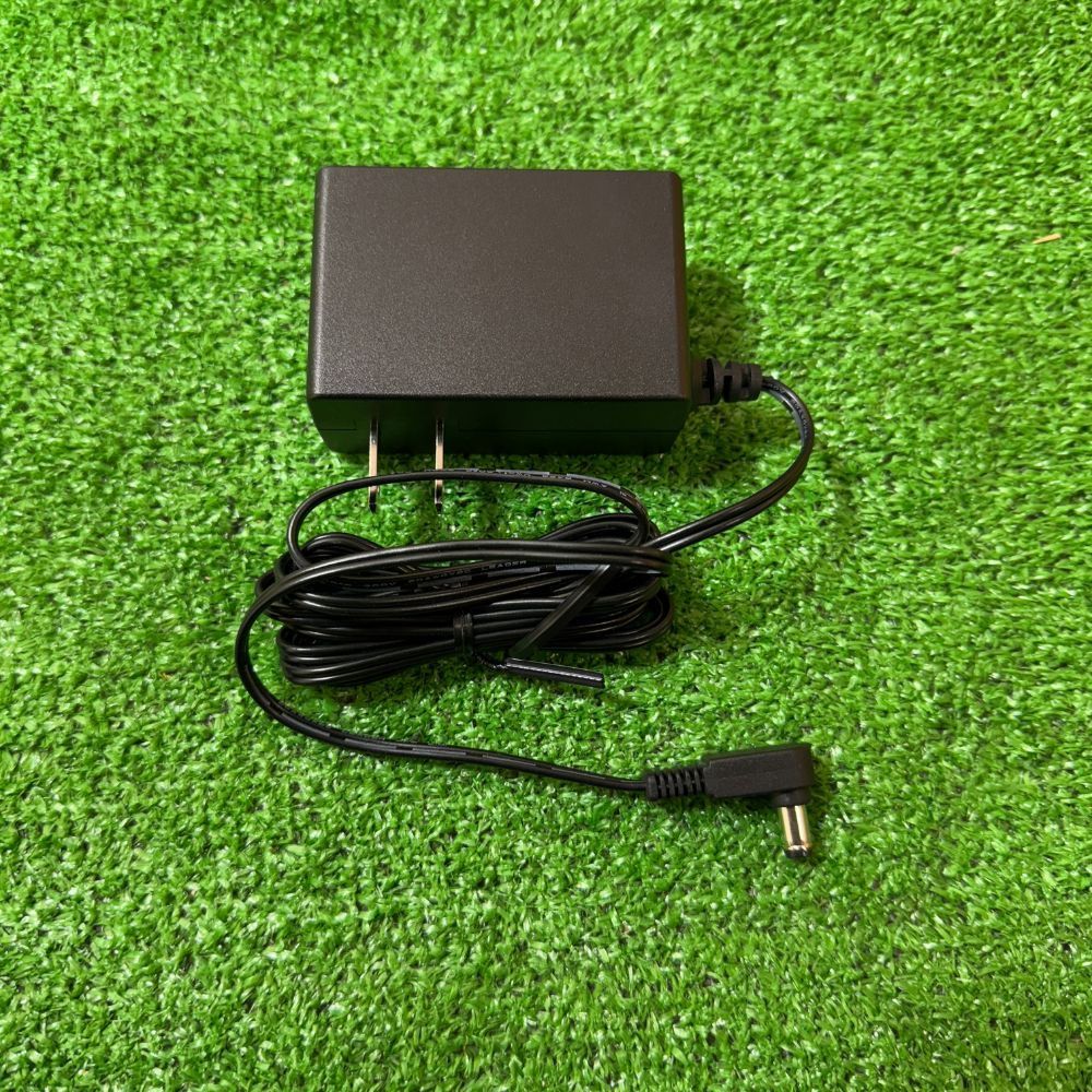 TOA BC-2000 デジタルワイヤレスマイク用充電器 WM-D1210 WM-D1260 WM
