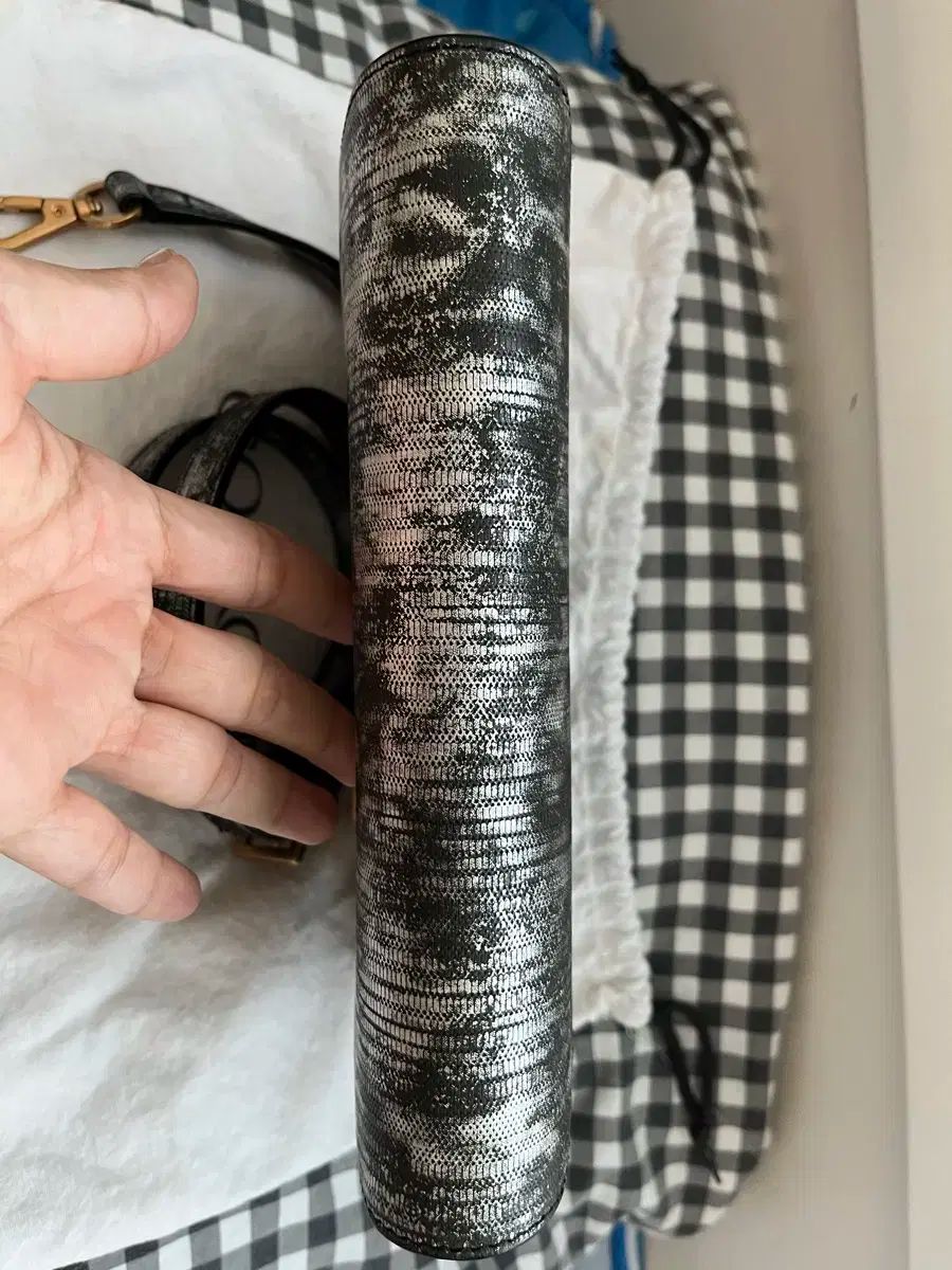 COURONNE クロンヌ モルトン クラッチ ショルダー クロス 3way