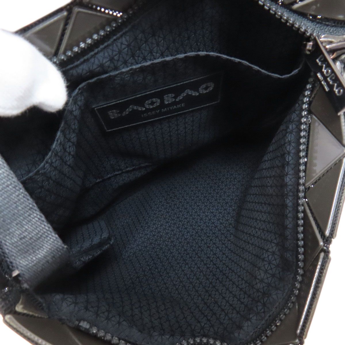 A4可 美品 バオバオイッセイミヤケ レザー バックパック ファスナー 黒 A4可 美品 バオバオイッセイミヤケ レザー バックパック
