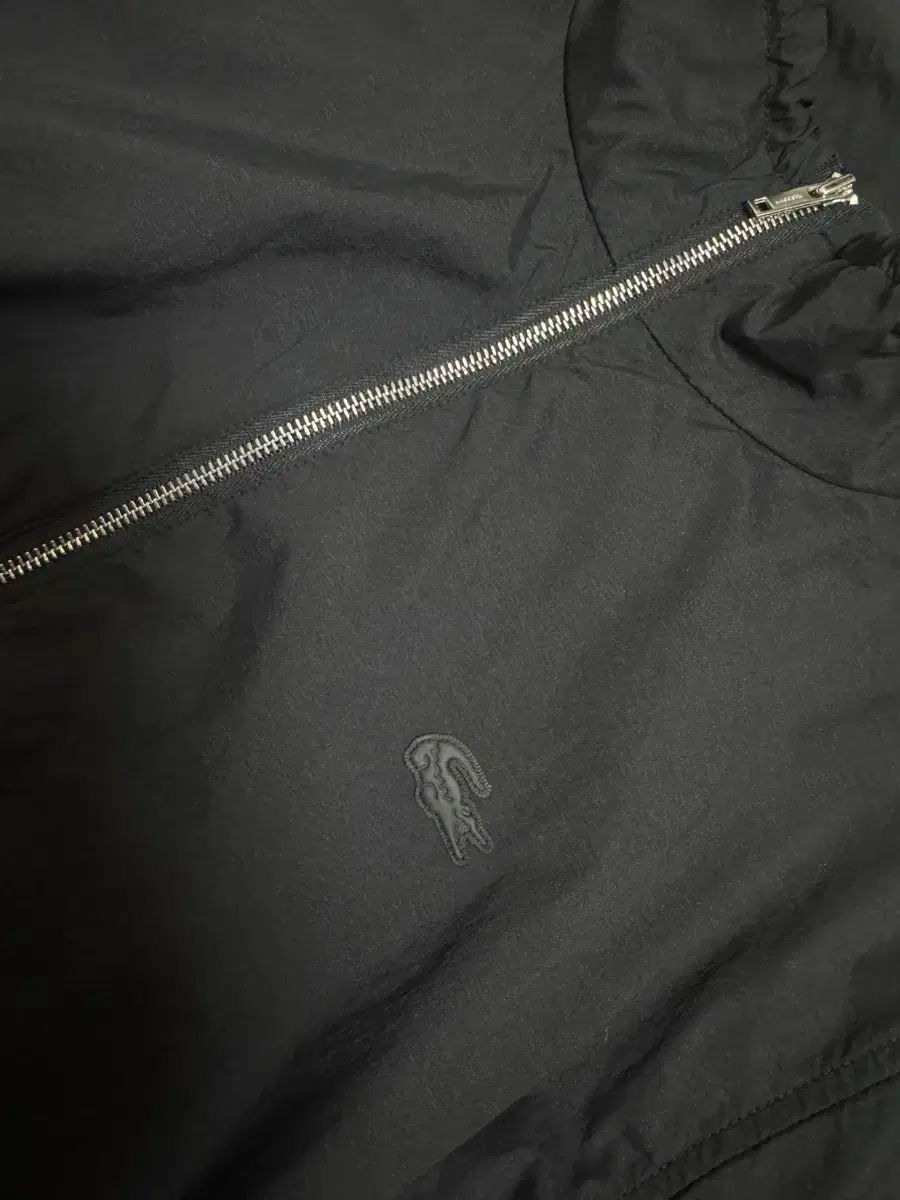 LACOSTE ラコステ レディース ハイネック ウィンドブレーカー 黒 GULLKHAN_COM