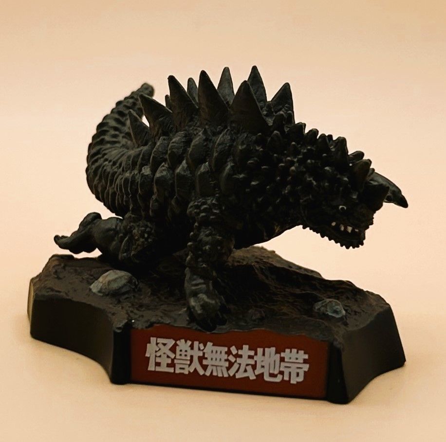 超人気新品 ウルトラ怪獣名鑑 マグラー ファイナルコンプリートエディション 特撮