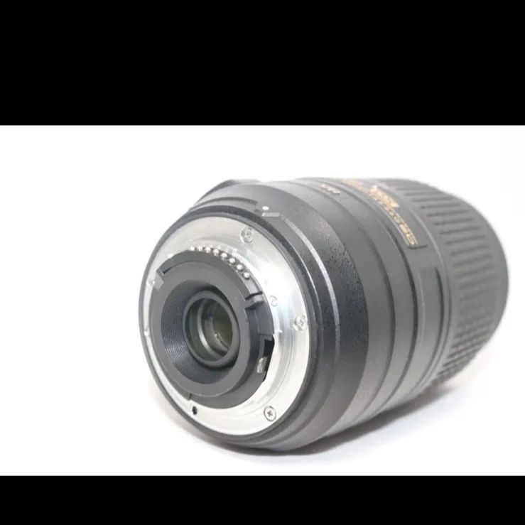 美品 大人気モデル！超望遠レンズ Nikon 55-300㎜ 手振れ補正 NIKKOR