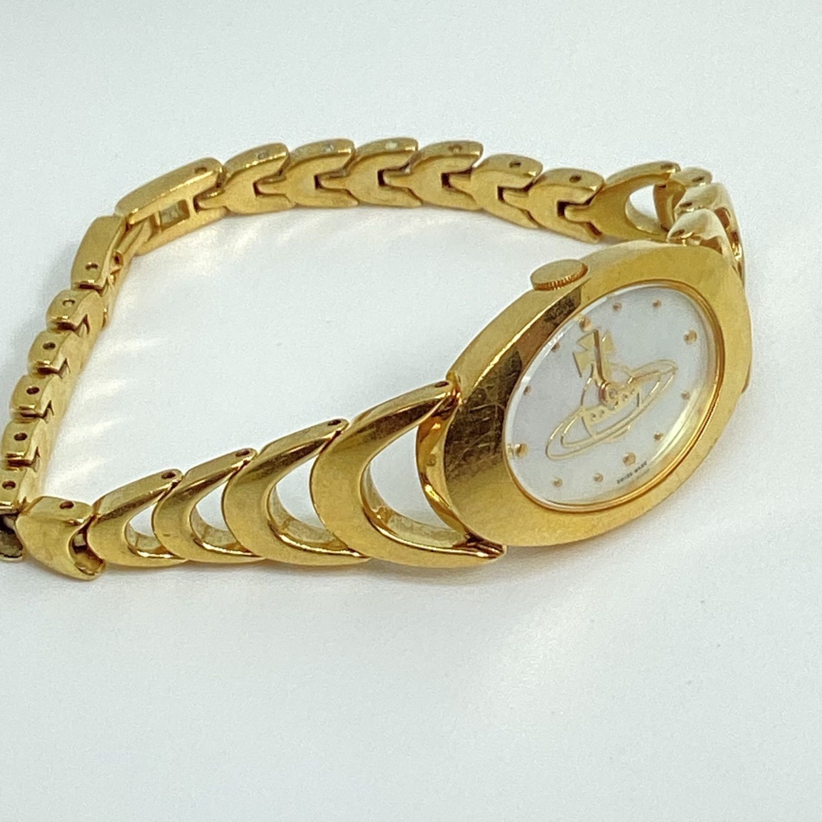 ヴィヴィアンウエストウッド オービタルアーマーシェル 腕時計 ゴールド 0e.s