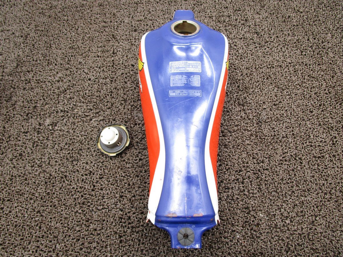 TLR200 ガソリンタンク フューエルコック □A2380！ タンクキャップ 
