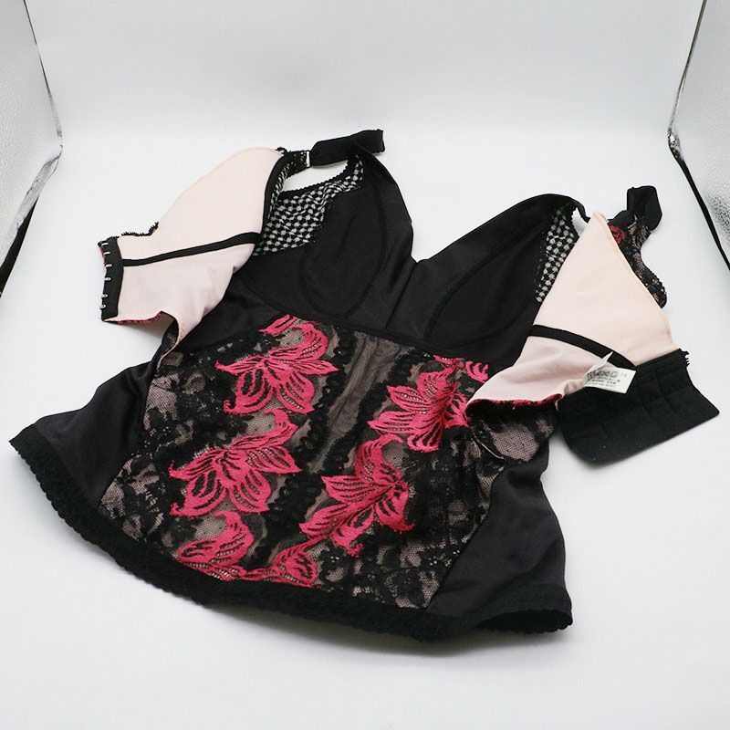 中古美品 マルコ カリーユ コントロール キャミソール（ブラック