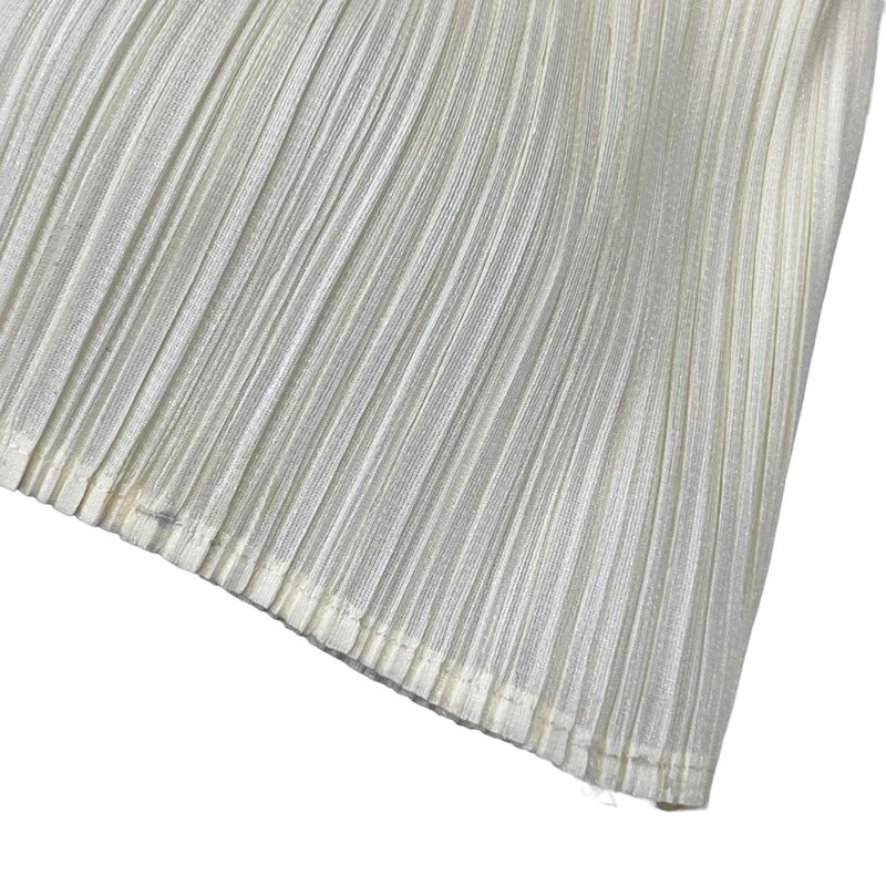 PLEATS