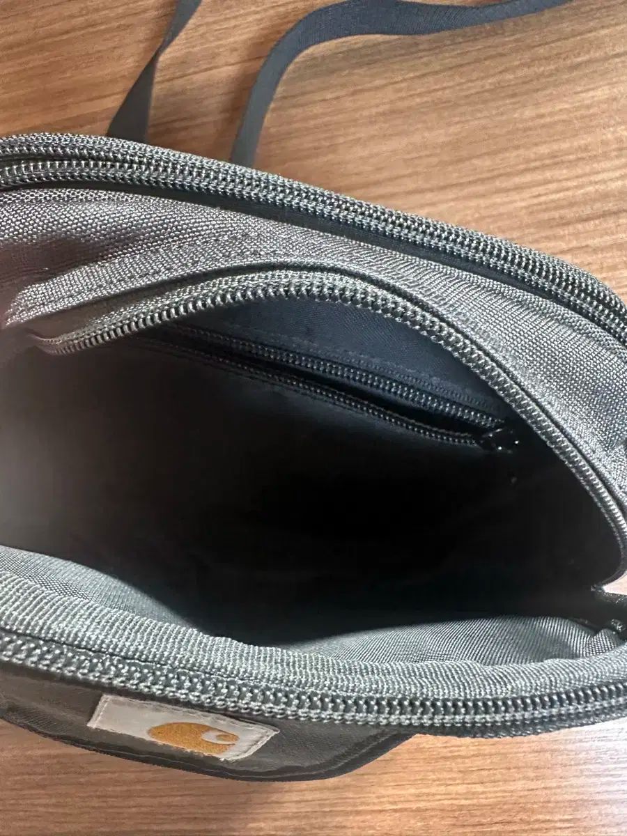 Carhartt カーハート ESSENTIALS エッセンシャルズ バッグ ブラック