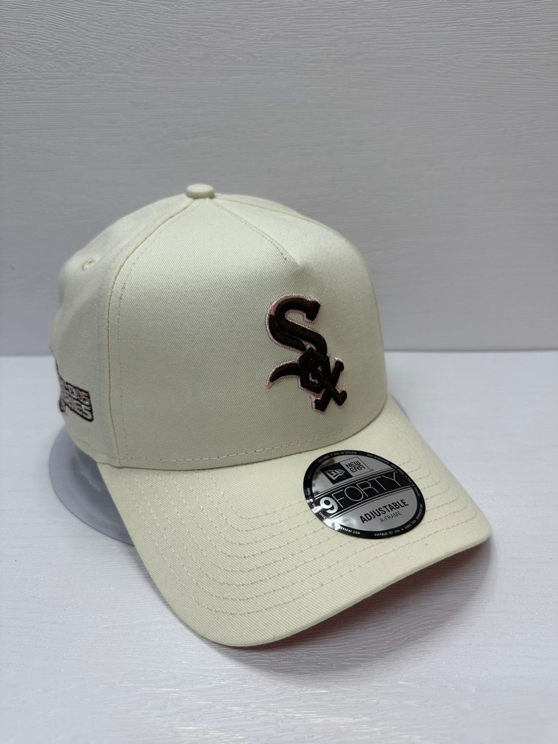 Newera シカゴホワイトソックス ワールドシリーズ2005 9forty A-FRAME スナップバックキャップ ホワイト