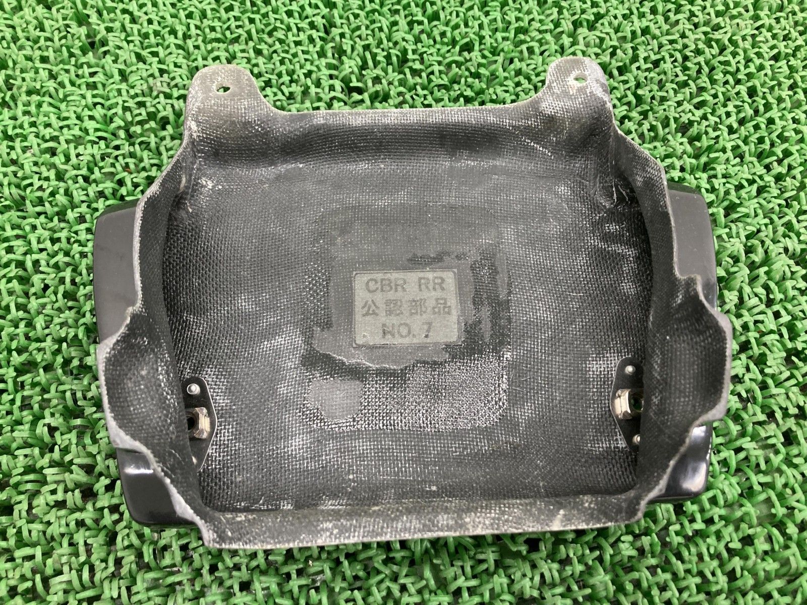 バトルファクトリー製CBR250RR シートベース 社外 バイク 部品 MC51
